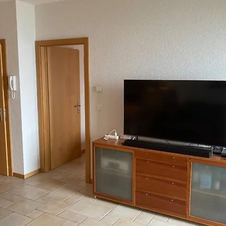 Bel 2.5 Pieces Avec Balcon, Magnifique Vue Sur Le Glacier Des Grands Apartamento *